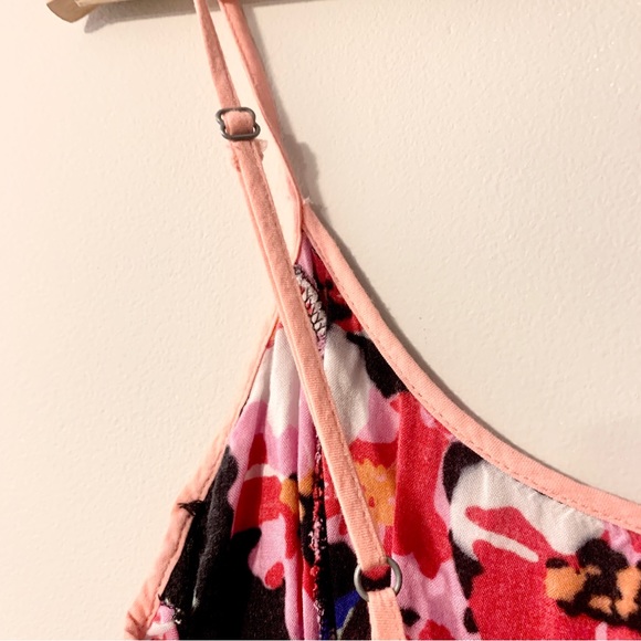 Roxy | black and pink floral cutout dress with adjustable straps Sz Medium - Picture 7 of 8